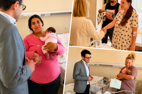Háromrészes fotóösszeállítás kórházi szobákban készült pillanatokról, ahol újszülött babáikat tartanak a karjukban az édesanyák.